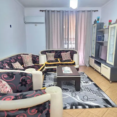 Anna-perla Apartment *